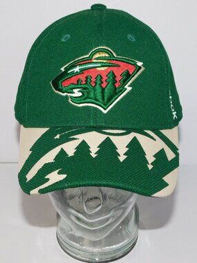 Reebok NHL Center Ice Minnesota Wild L /XL Fitted Baseball Hat Cap 2015 Trees